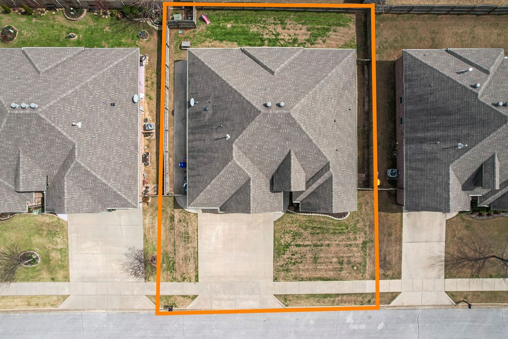 Iveys Ph I, The Rogers - Residential