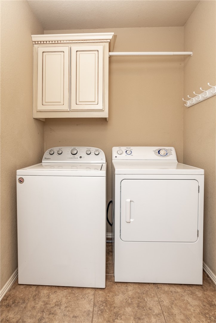 Highpointe - Residential Lease