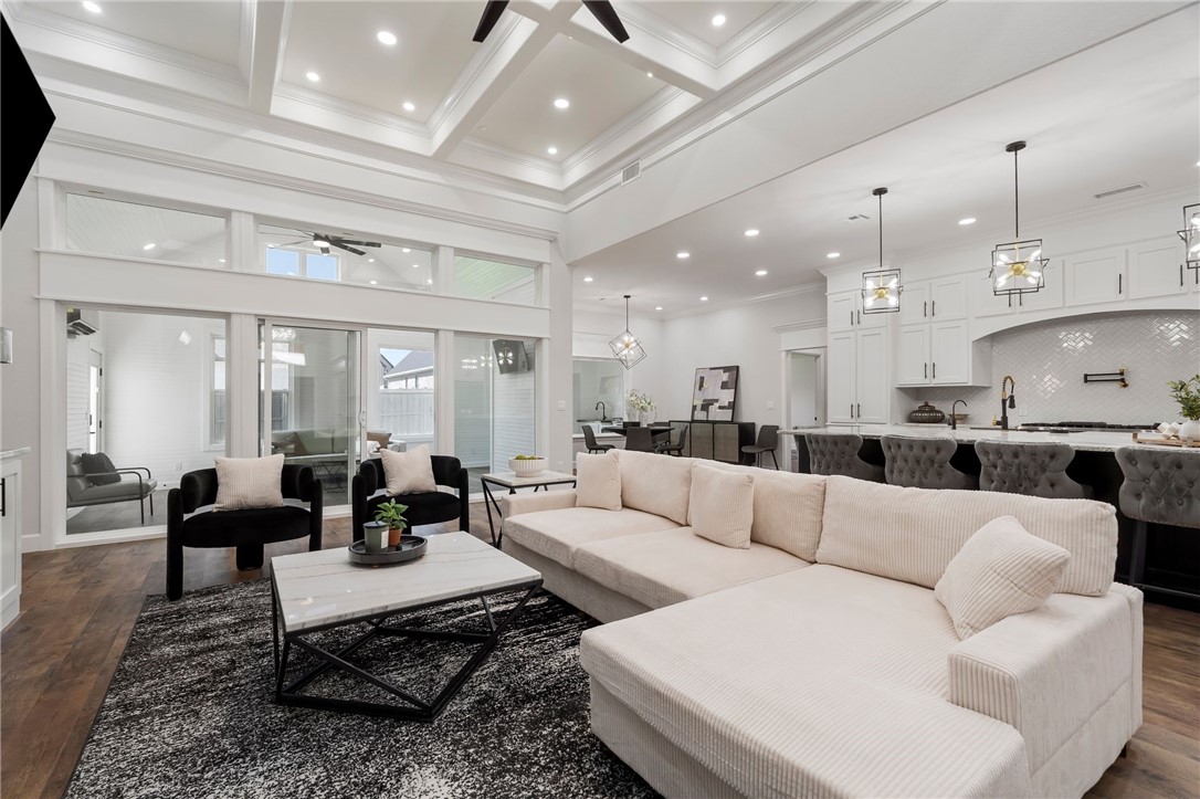 Providence Ph Iv - Residential