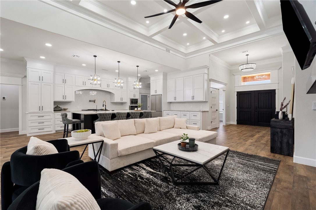 Providence Ph Iv - Residential