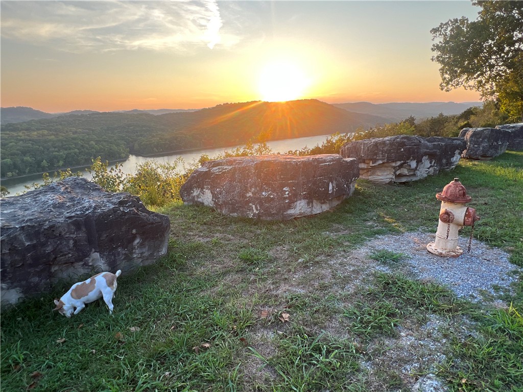 Unit 10 Holiday Island - Commercial Sale