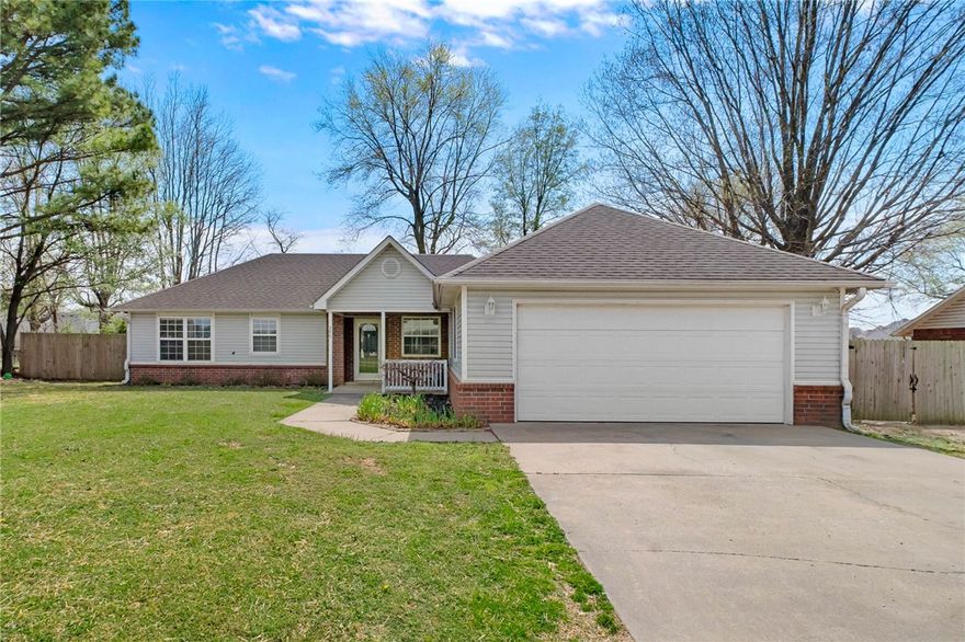 One-story home featuring stylish and functional design throughout! The kitchen offers granite countertops, a gas cooktop, single oven, subway tile backsplash, and a window above the sink that brings in abundant natural light. Enjoy easy living with LVP flooring throughout the main areas and cozy carpet in the bedrooms. The eat-in kitchen flows seamlessly into the living space, perfect for everyday living and entertaining. Thoughtful details include a charming barn door in the laundry room. The home offers a spacious primary suite plus two additional bedrooms and a full bath. Step outside to a flat, fully-fenced, backyard-ideal for relaxing or play in the adorable treehouse.