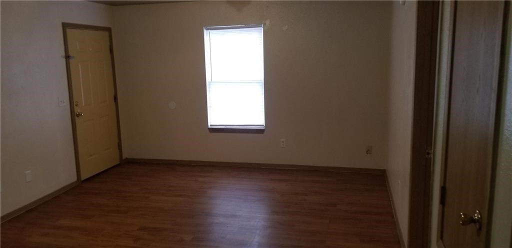 1-17-30 SPRINGDALE OUTLOTS - Residential Lease