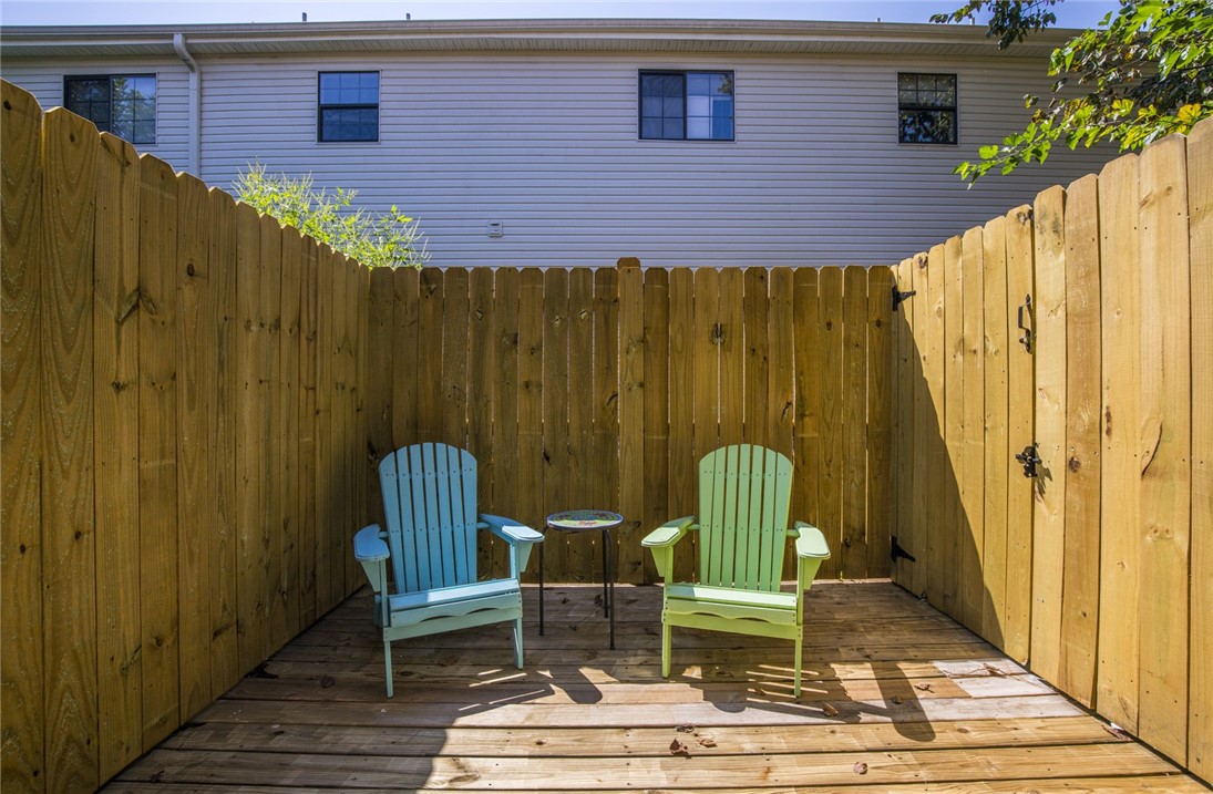 Oakland Twnhms Ph II - Residential