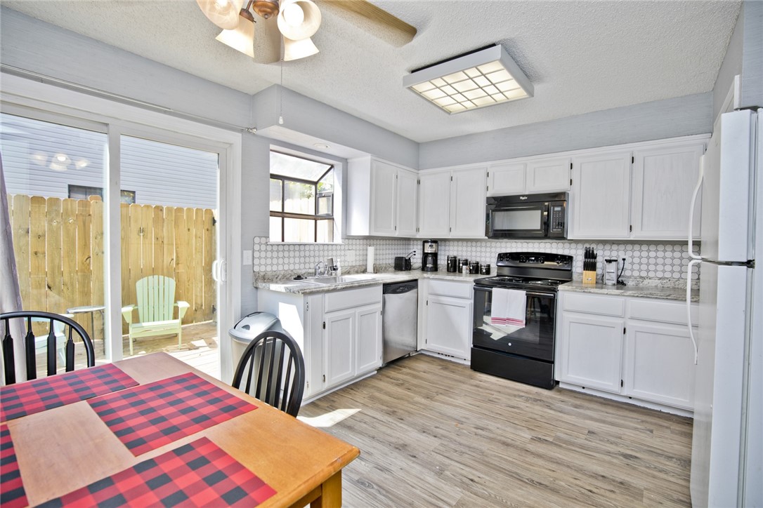 Oakland Twnhms Ph II - Residential