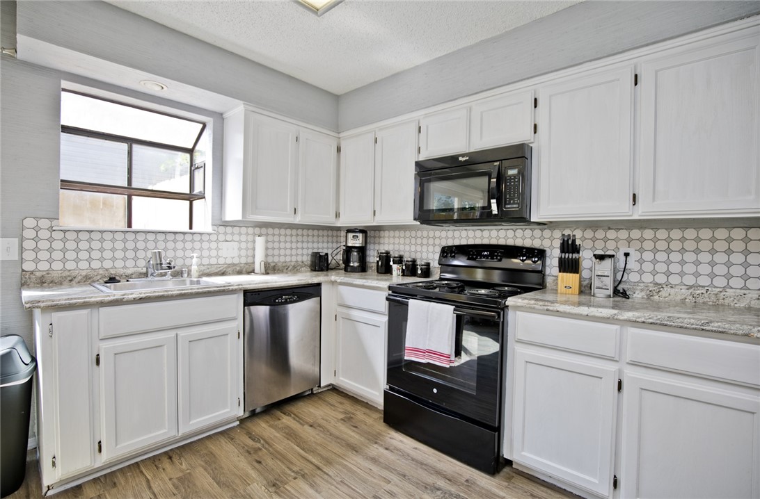 Oakland Twnhms Ph II - Residential