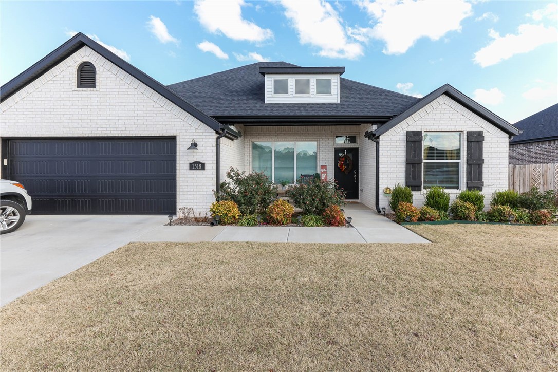 Woodridge Sub Ph I & II - Residential
