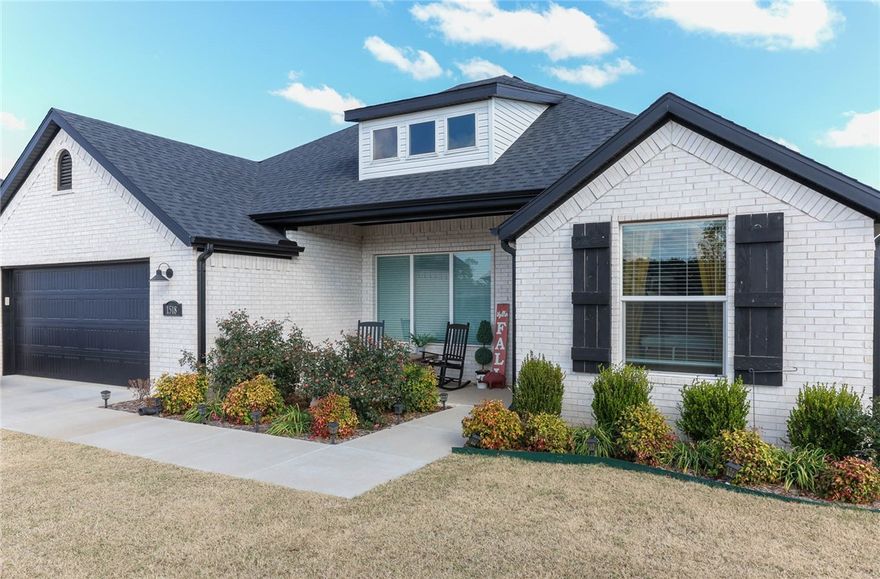 Gorgeous home in a great neighborhood. This 4 Bedroom, 2 Bath home built in 2020 has been beautifully
upgraded with quartz counter tops, wood floors, a side driveway, and huge covered back deck. This open
floor plan concept offers a large eat in kitchen with a great island plus a large living room with white faux
stone fireplace. This is a must see. Book your appointment now.