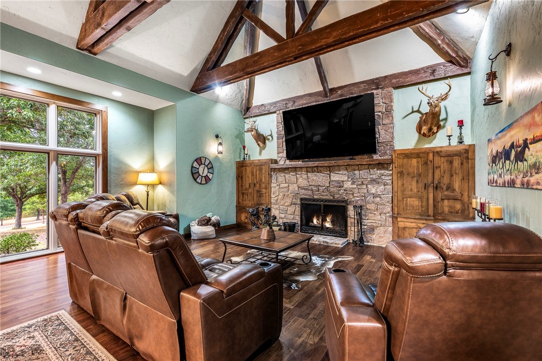 93 Reagan Hollow Road