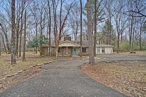 Completely re-done is how you will find this home in Foxwood Village. Everything on the inside is ready for you to move right in. There is almost 1900 sq feet of living room inside. The living room has a fireplace and there is new flooring throughout the house, new paint and new appliances. All this and it is right by the lake. Check this one out today.