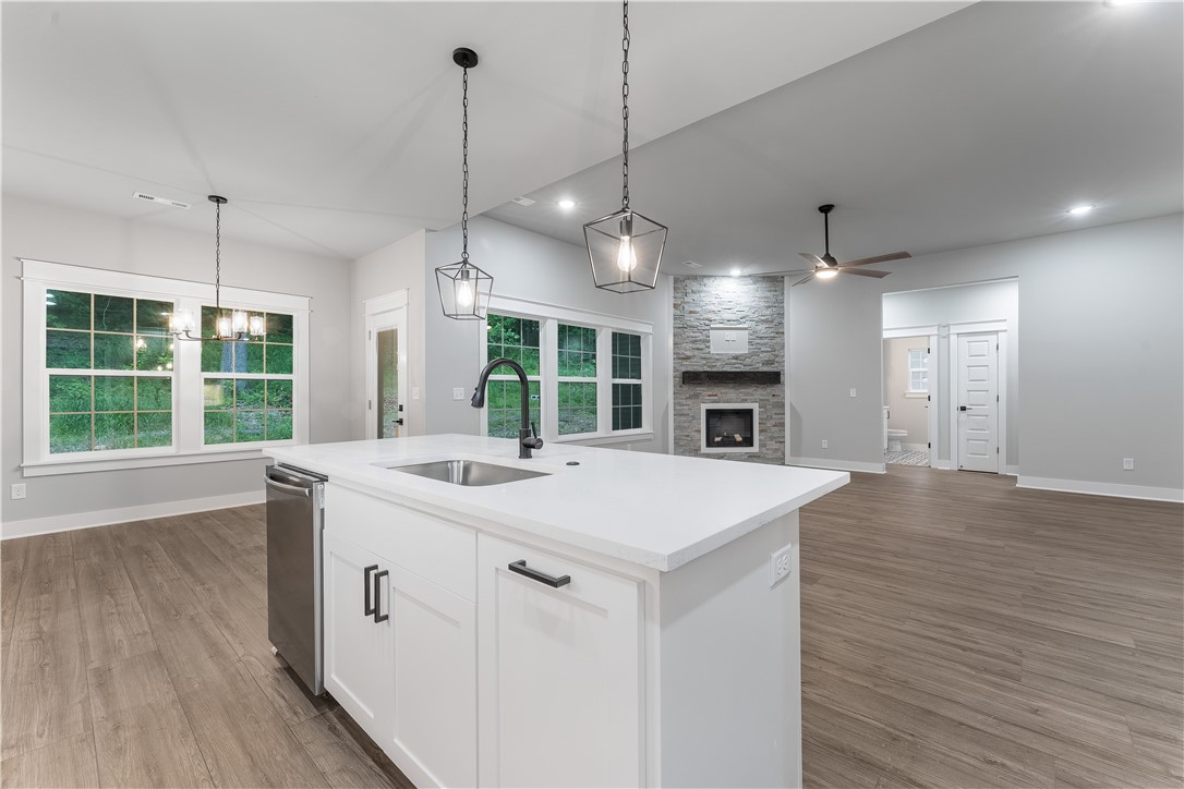 Lands End Sub Bvv - Residential