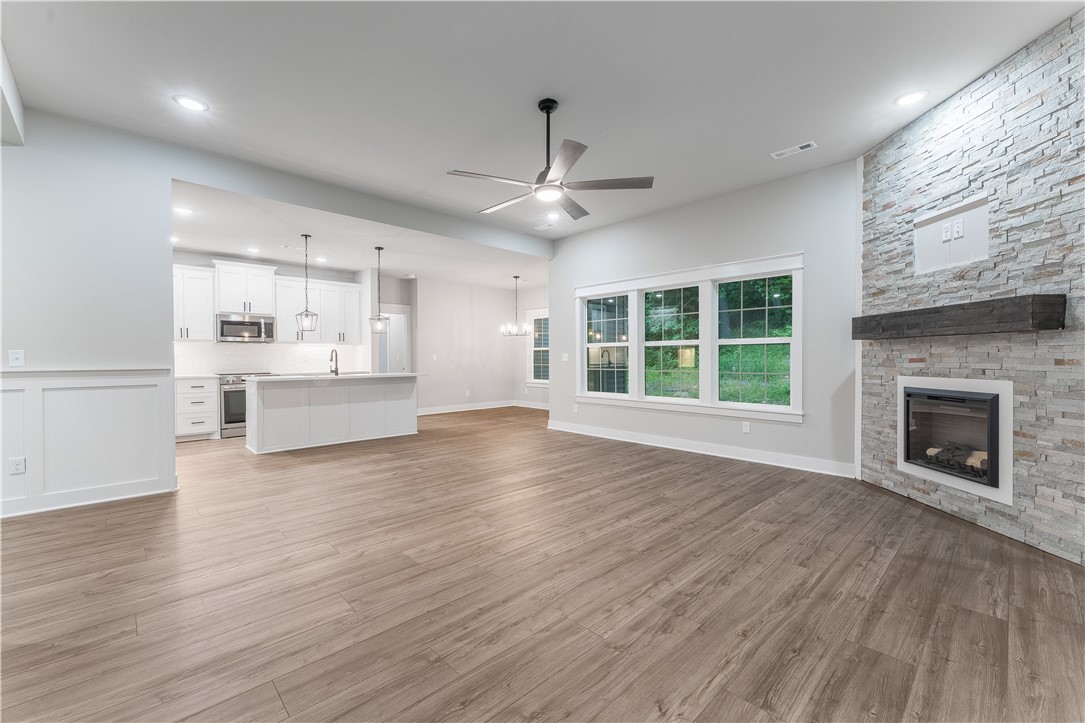 Lands End Sub Bvv - Residential