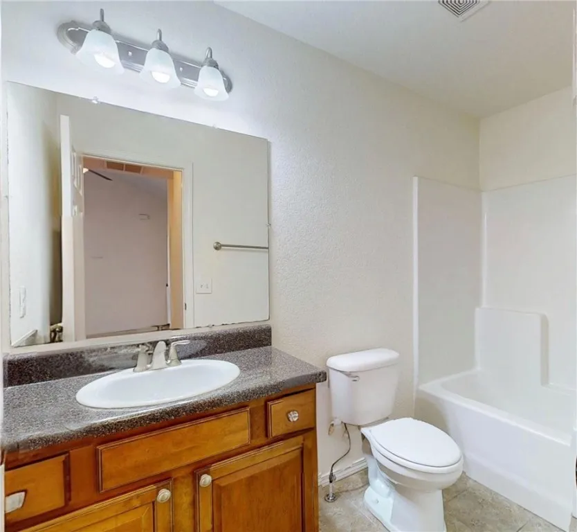 Bentonville, Arkansas 72713, United States, 3 Bedrooms Bedrooms, ,2 BathroomsBathrooms,Residential,Active,219426