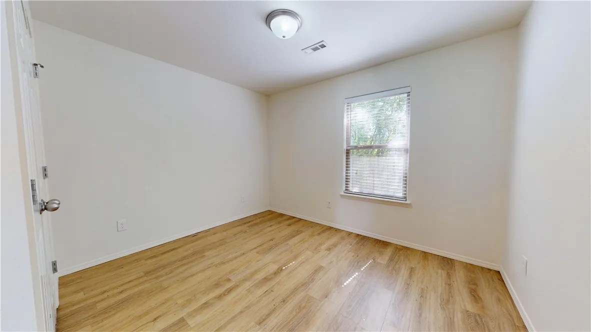 Bentonville, Arkansas 72713, United States, 3 Bedrooms Bedrooms, ,2 BathroomsBathrooms,Residential,Active,219426