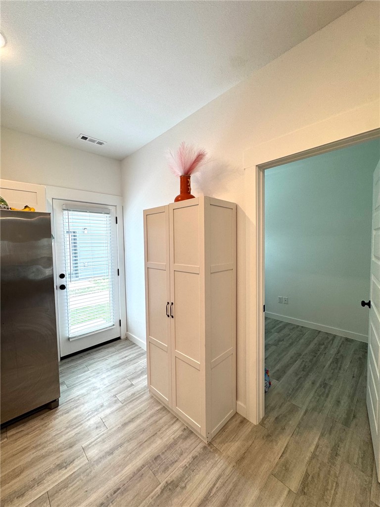 FEATHERSTON VILLAGE PH 2-CENTERTON - Residential Lease