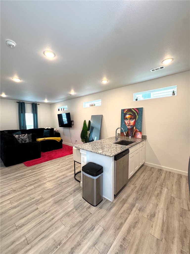 FEATHERSTON VILLAGE PH 2-CENTERTON - Residential Lease