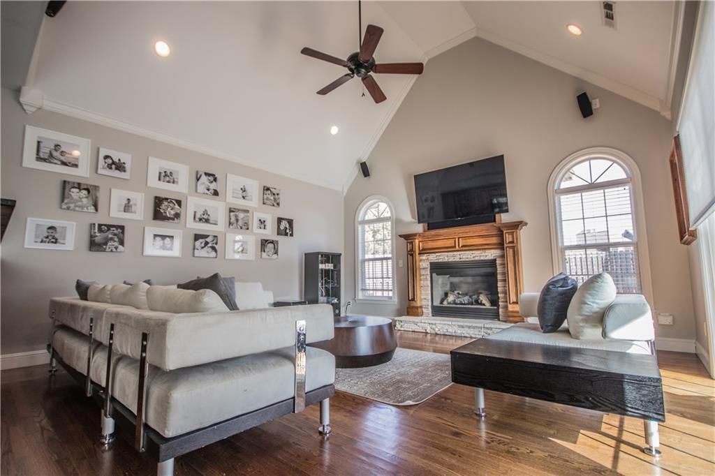 Shadow Valley - Residential