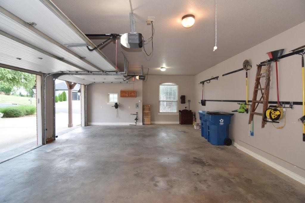 Windemere Woods Ph I Bentonville - Residential