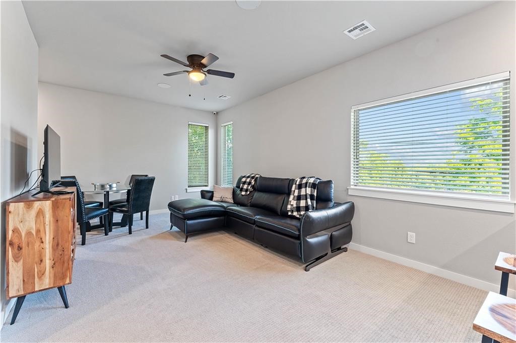 Townhomes On Gregg Hpr - Residential