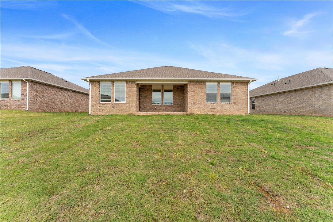 West Wind Sub Ph I Centerton - Residential Lease