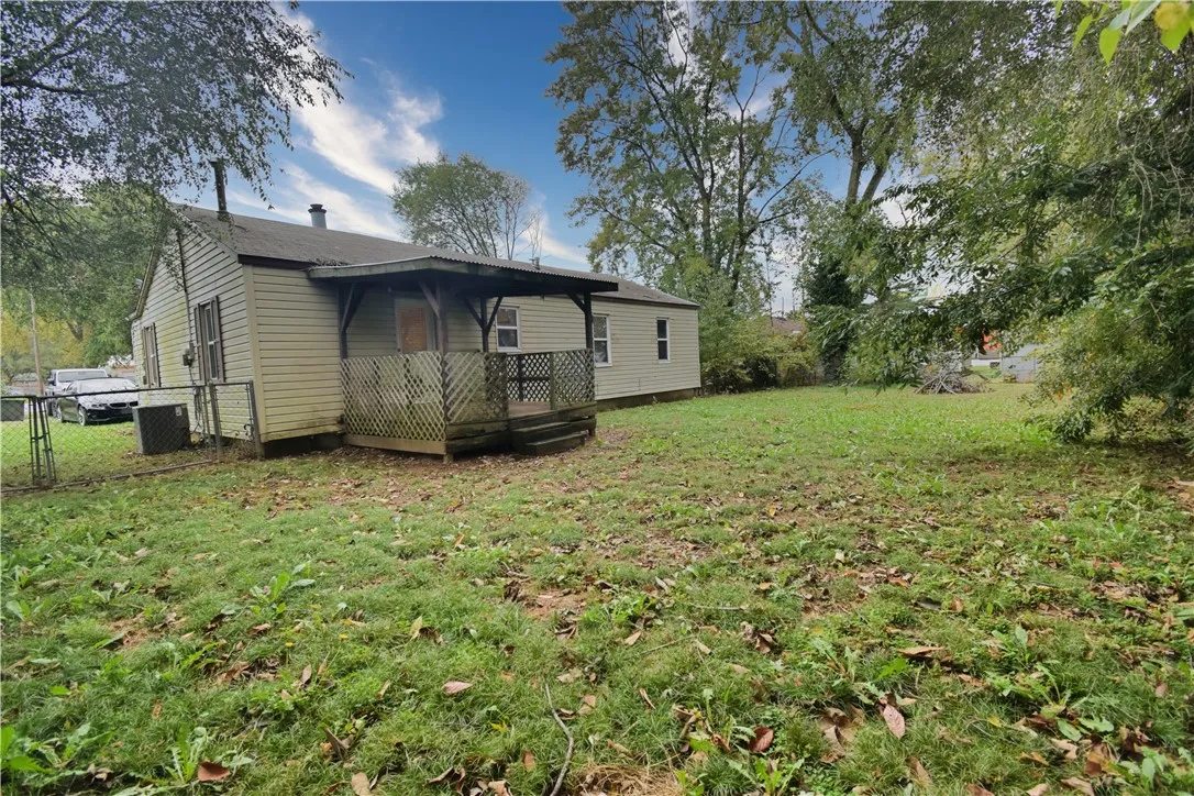 Pea Ridge, Arkansas 72751, United States, 2 Bedrooms Bedrooms, ,1 BathroomBathrooms,Residential,Active,236334