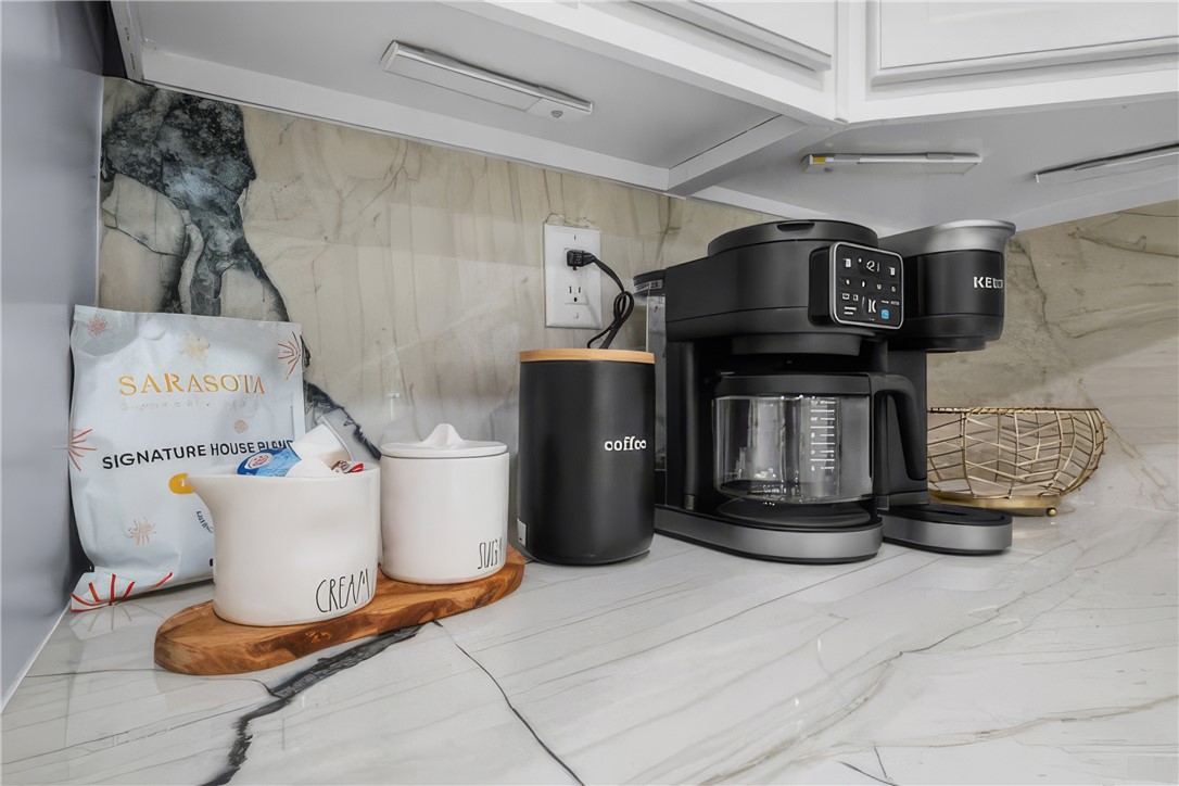 Debbies Sub Bentonville - Residential