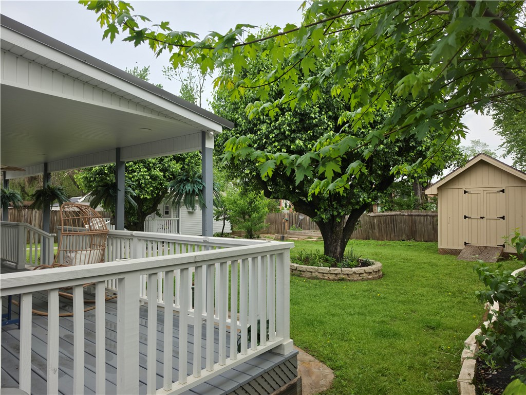 Debbies Sub Bentonville - Residential