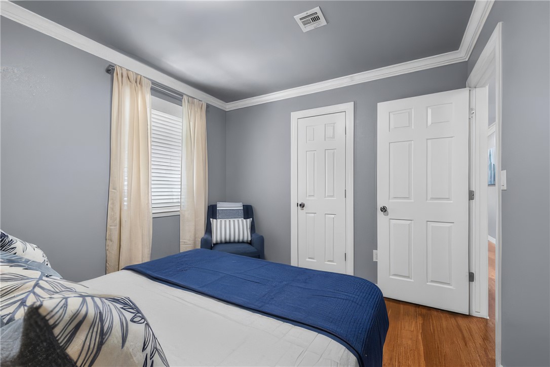 Debbies Sub Bentonville - Residential