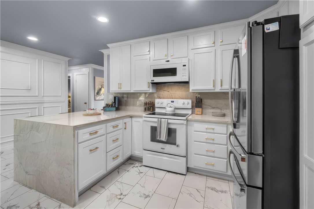 Debbies Sub Bentonville - Residential