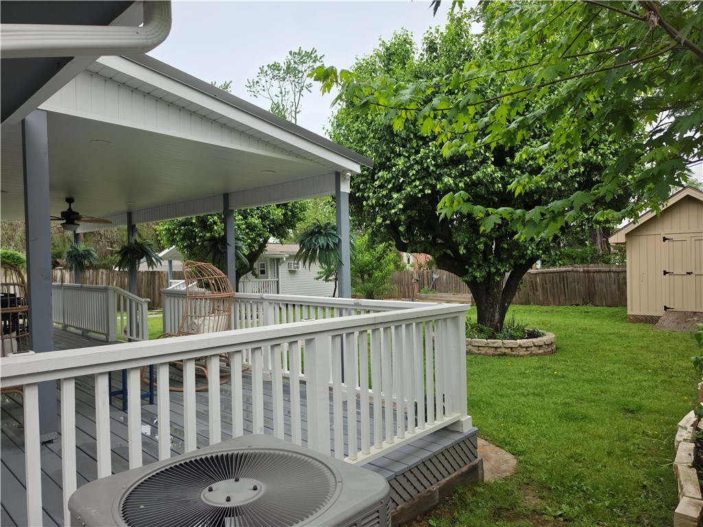 Debbies Sub Bentonville - Residential