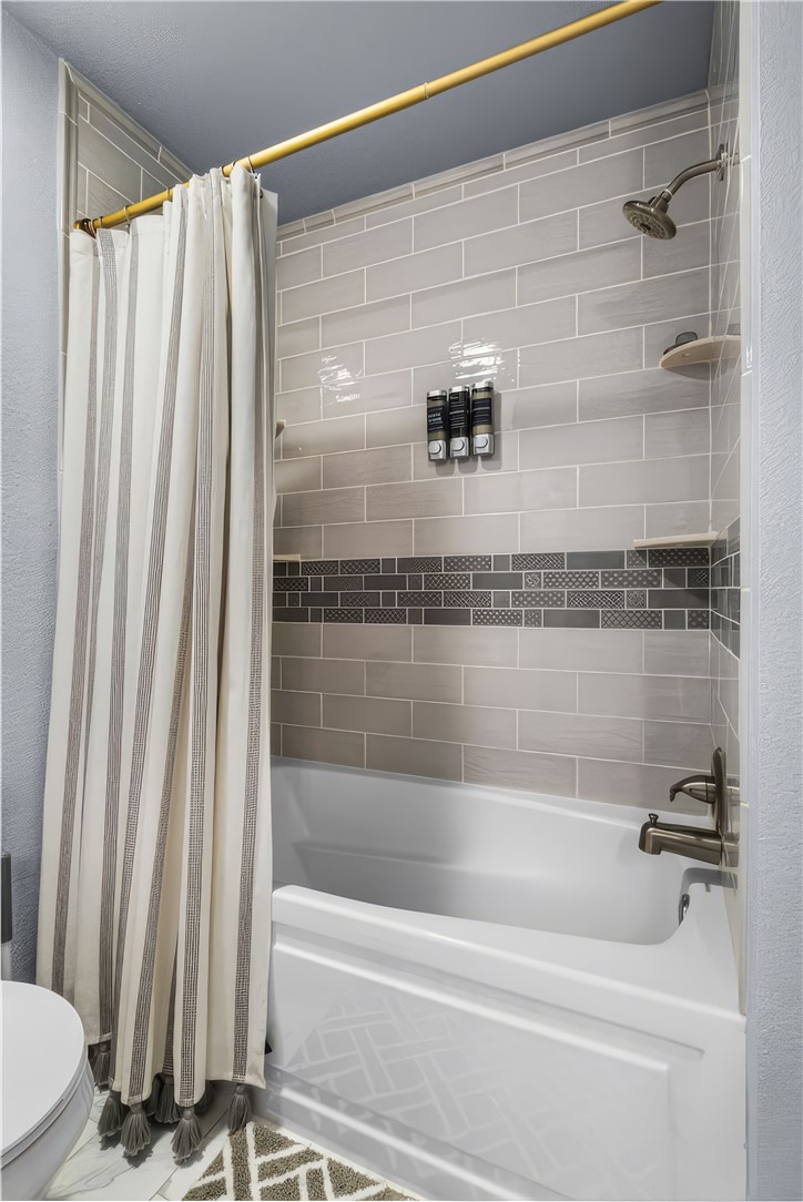 Debbies Sub Bentonville - Residential