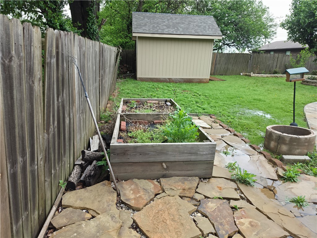 Debbies Sub Bentonville - Residential