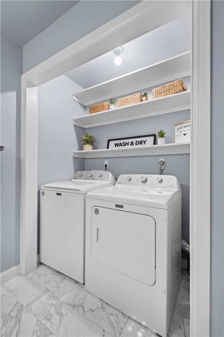 Debbies Sub Bentonville - Residential