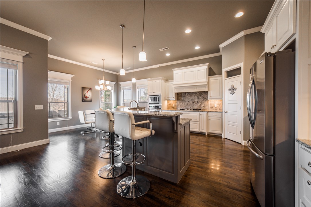 Iveys Ph Ii, The Rogers - Residential