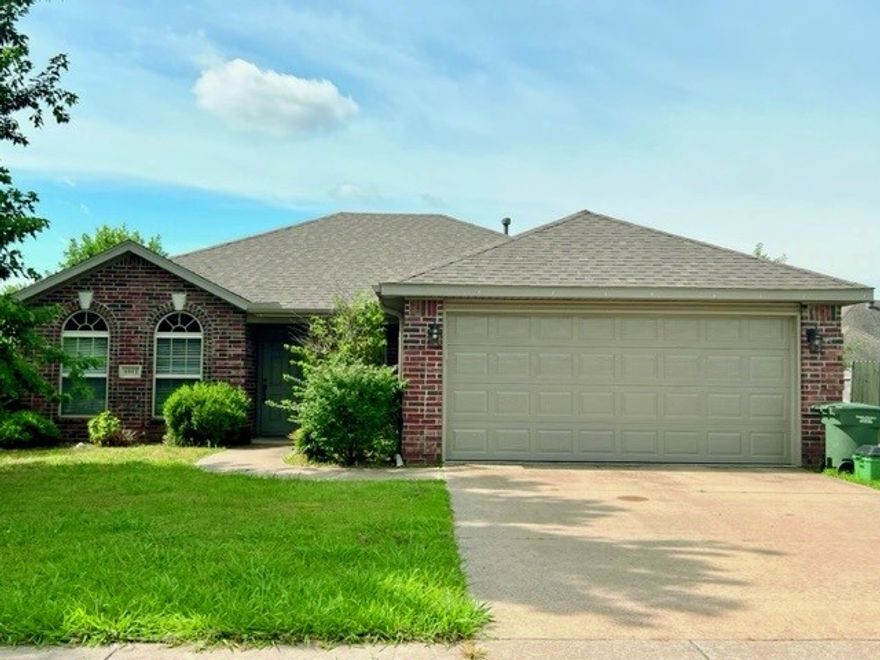 Nice 3-bedroom single family home located in Fayetteville! Fenced backyard, fireplace, all appliances included, washer and dryer included. Tenant is responsible for electric, gas, water/trash, cable/internet, and lawn care. We process applications as we receive and once an application is approved, we reach out for deposit. Deposit secures the unit not the application. Please be aware of scams. Our application process is to be paid online through a secure portal and we do not accept cash, CashApp, Venmo, and/or PayPal. Member of owning entity holds AR Broker License. No showings until after July 2
