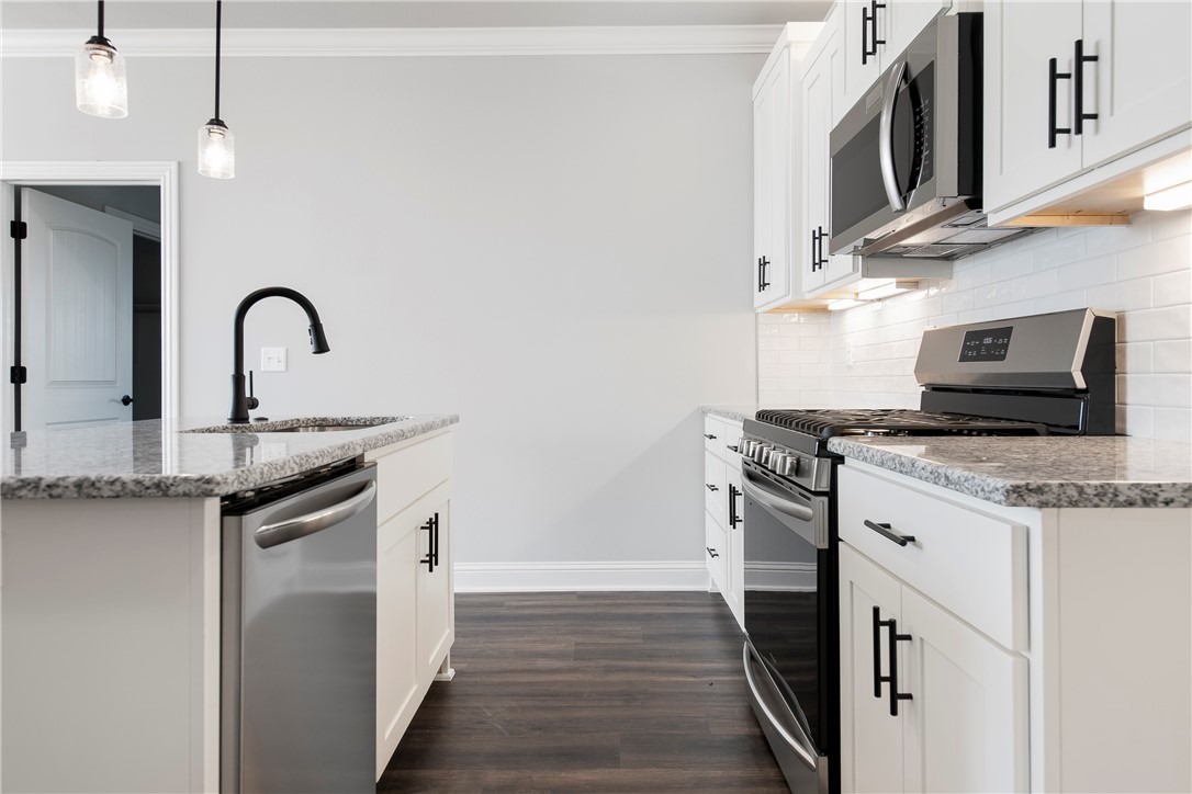 GLEN ARBOR SUB-BENTONVILLE - Residential Lease