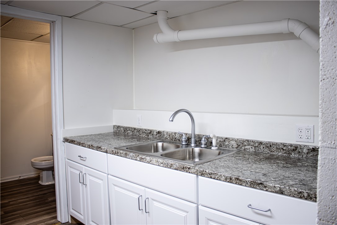 Unit 1C Holiday Island - Residential
