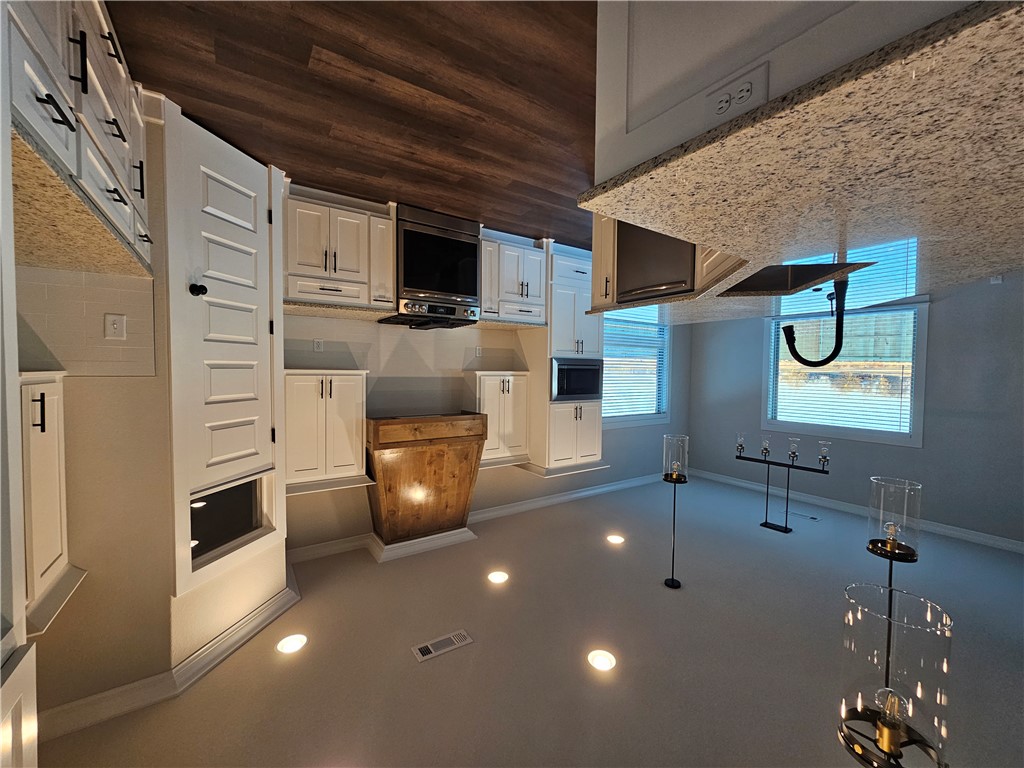 Oakmont Sub Centerton - Residential Lease