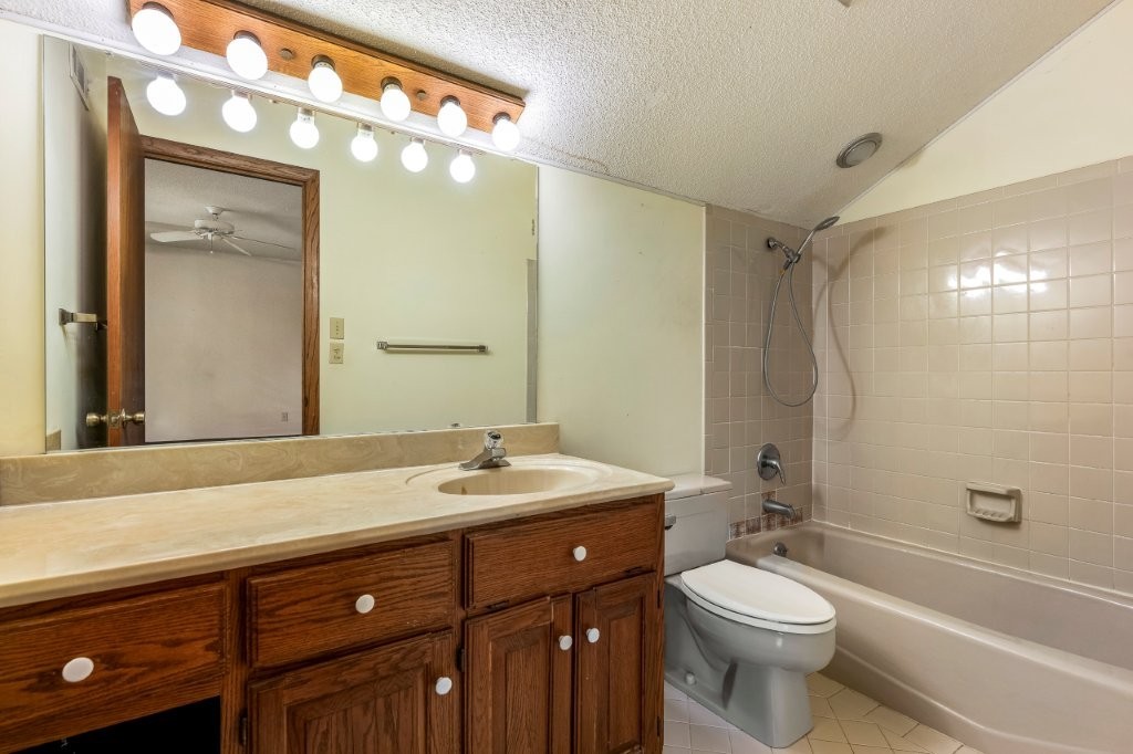 Hyland Park Unit 2 Ph 1 Rogers - Residential