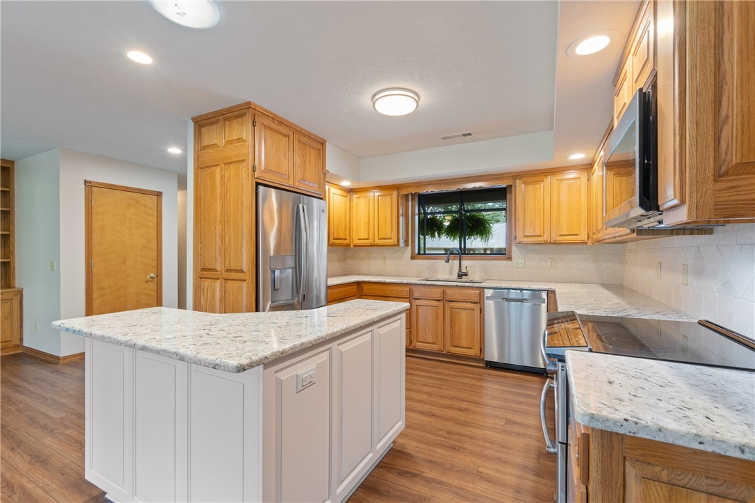 Unit 8 Holiday Island - Residential