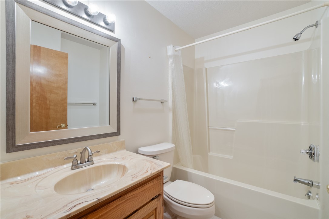 Unit 8 Holiday Island - Residential