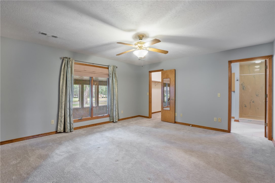 Unit 8 Holiday Island - Residential