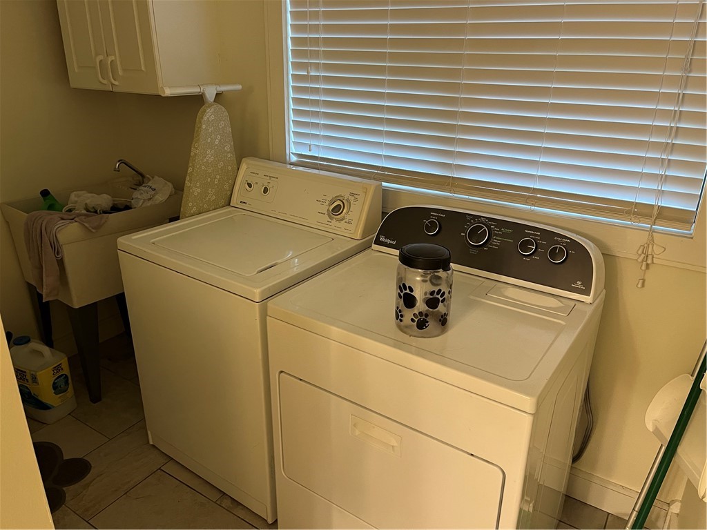 Aces Acres Sub - Residential Lease