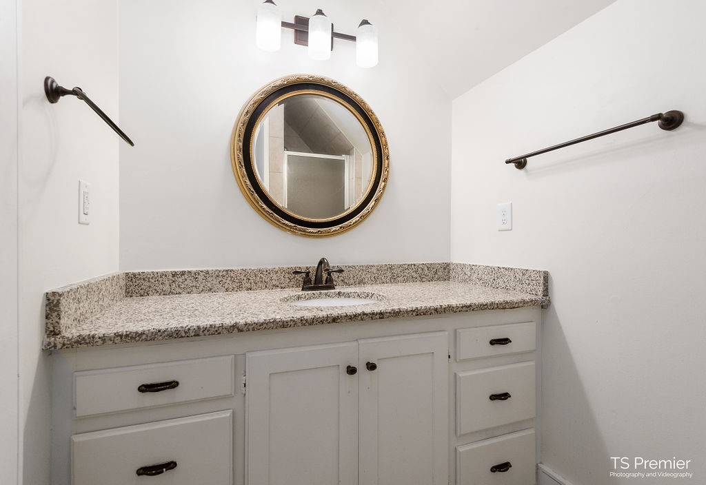 Aces Acres Sub - Residential Lease