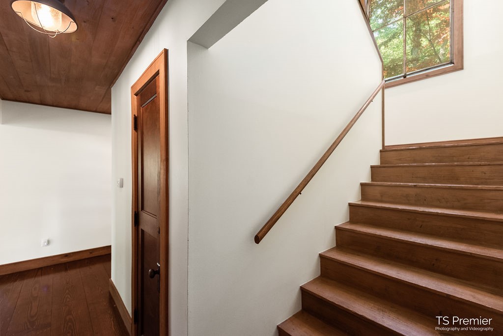 Aces Acres Sub - Residential Lease