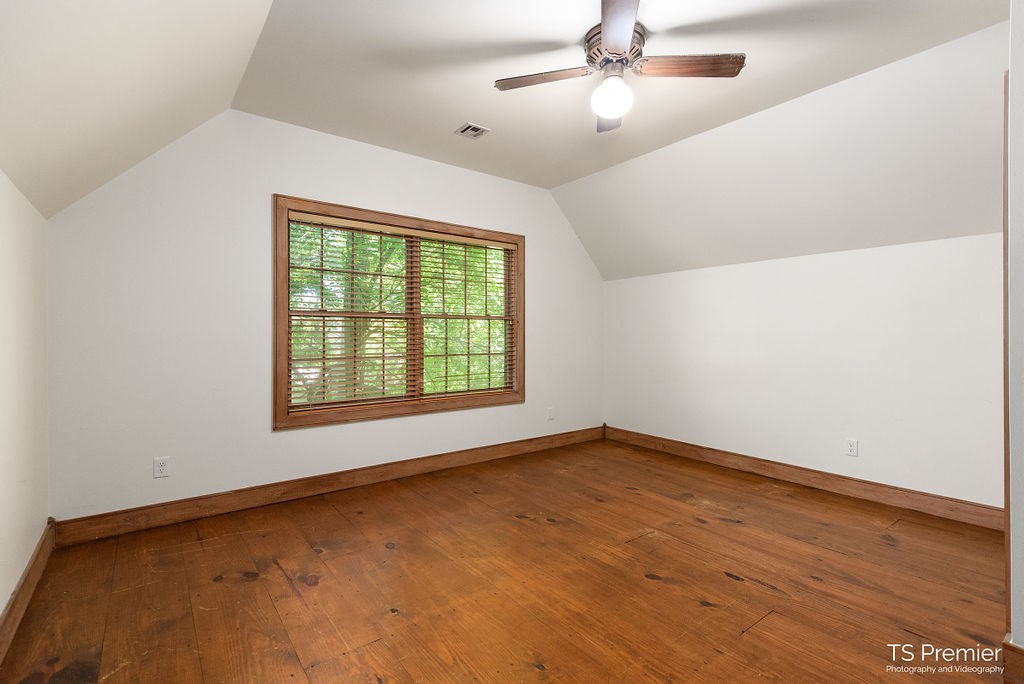 Aces Acres Sub - Residential Lease