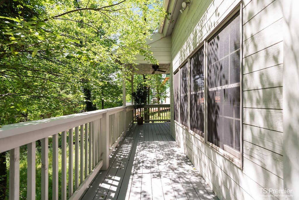 Aces Acres Sub - Residential Lease