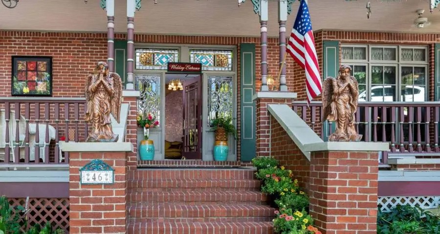 Magnetic Bays - Residential