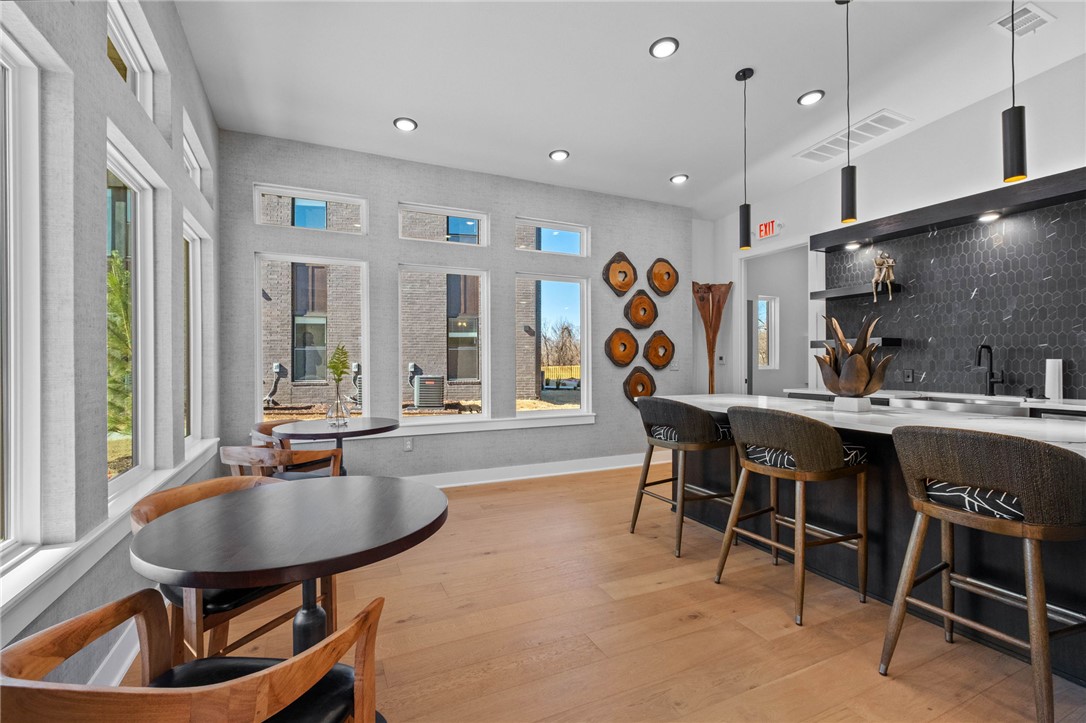 MEDLIN MEADOWS SUB PH 2-BENTONVILLE - Residential