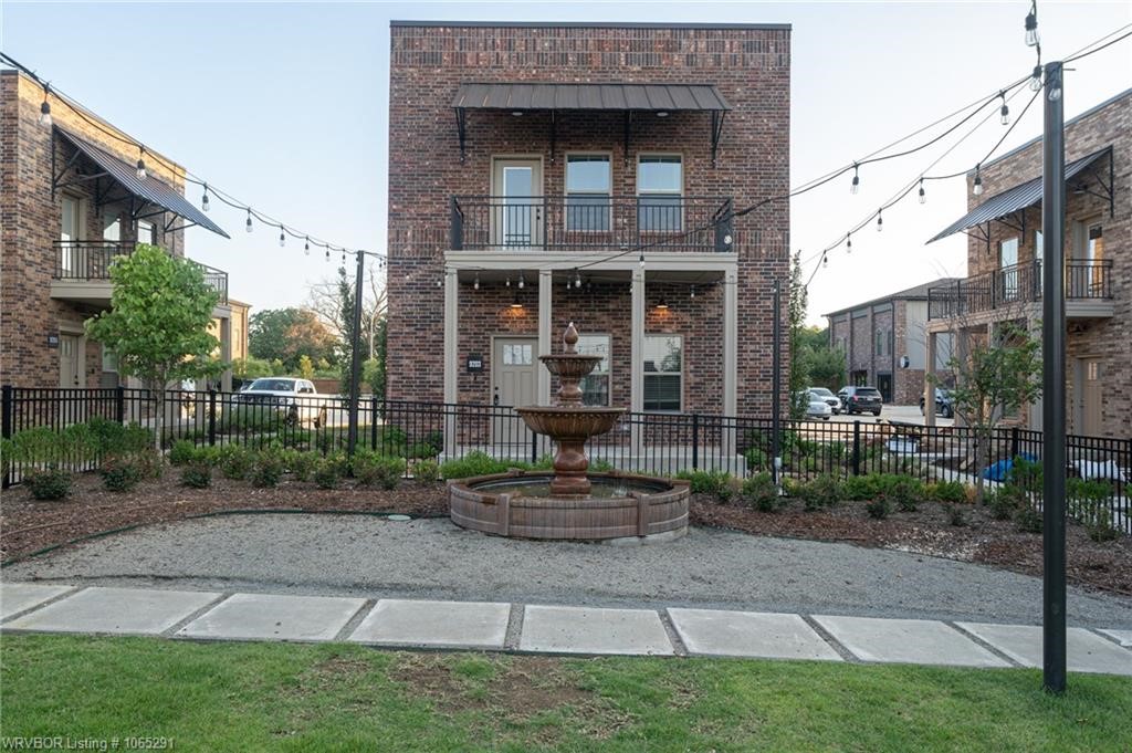 The Hub at Providence - Residential